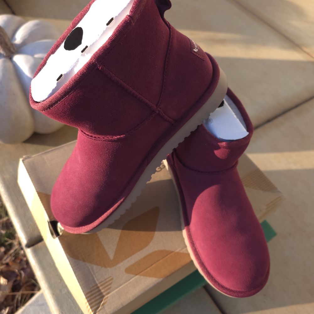 Koolaburra Victoria Mini Boots